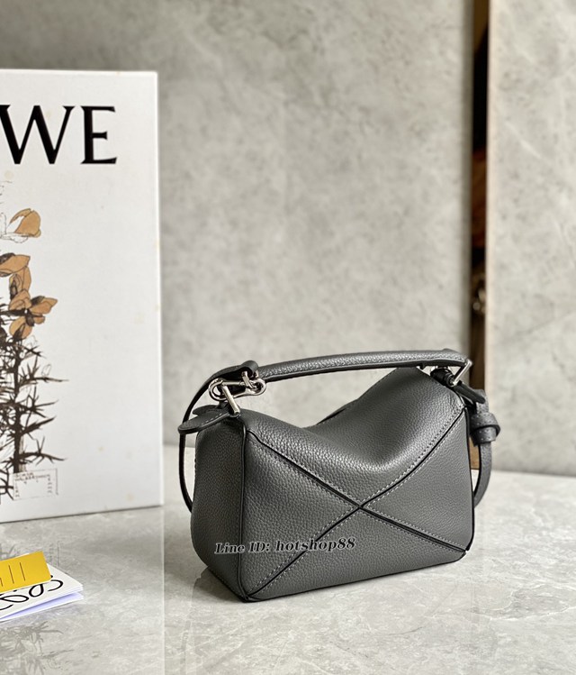 Loewe專櫃經典款2022新顏色迷你女包 羅意威Puzzle系列Mini女款手提肩背包小牛皮幾何包 10173 lyw1523